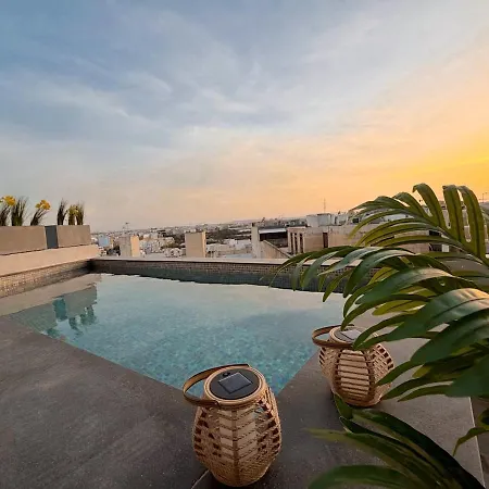 Appartement Luxury Penthouse With Pool & Terrace For 6 Guests *